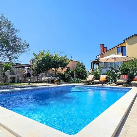 Casa Klara Holiday home