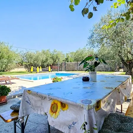 Casa Klara Holiday home