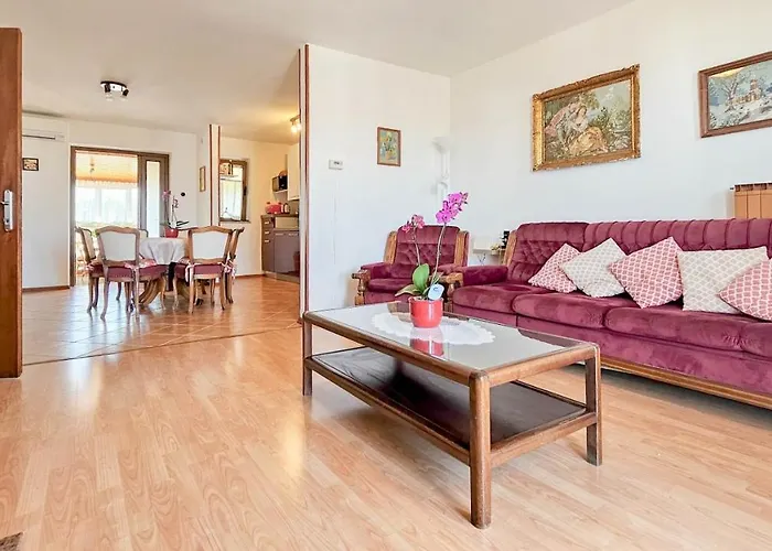 Casa Klara * Buzinija