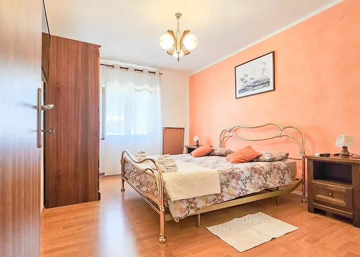 Casa Klara * Buzinija